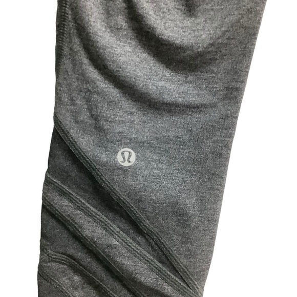 Lululemon Motionful 7/8 Tight 25" Heathered Black / Gray Size 6 Leggings - Picture 8 of 12